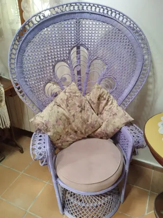 Sillón Emmanuel Morado y Beige