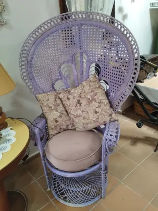Sillón Emmanuel Morado y Beige