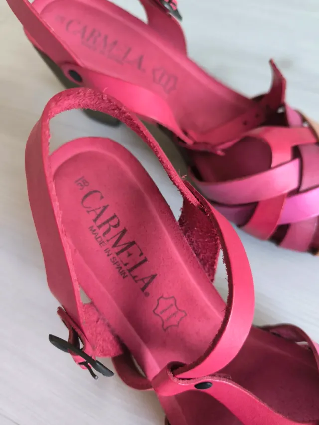 Sandalias Candela tacón rosa, rojo, beige. NUEVAS.