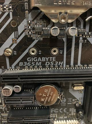 Intel i7 9700+Placa Base B365M DS3H +16GB RAM DDR4