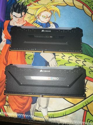 Memoria RAM Corsair Vengeance RGB Pro 16 GB A 3200