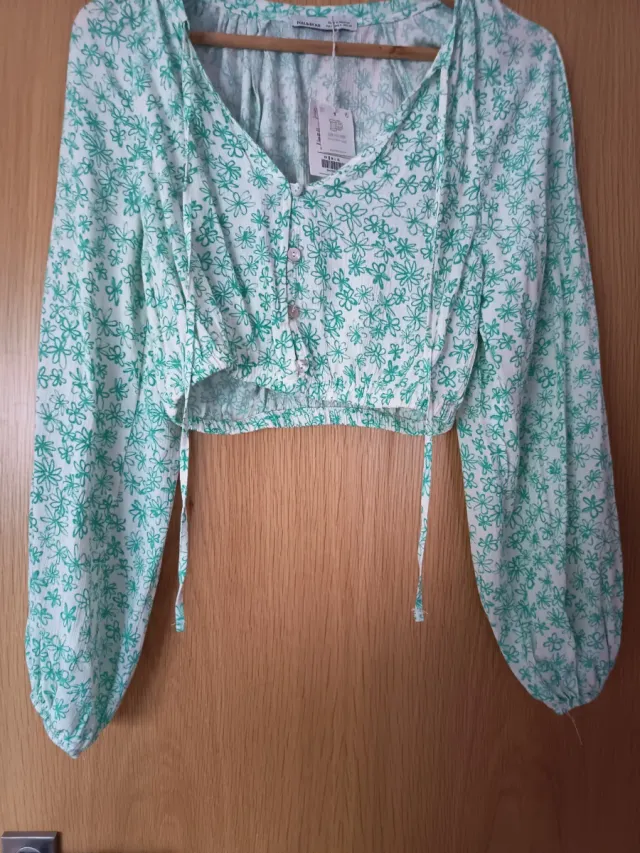 Blusa Bershka flores verde S