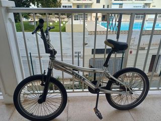Bicicleta BMX Monty Free
