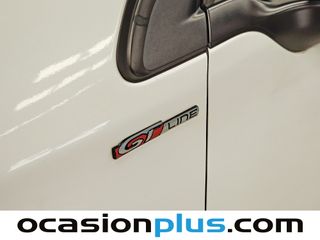 Peugeot 2008 PureTech 130 S&S GT Line 96 kW (130 CV)