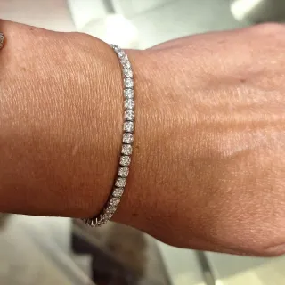 Pulsera tenis-riviere con moissanitas ajustable 