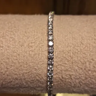 Pulsera tenis-riviere con moissanitas ajustable 