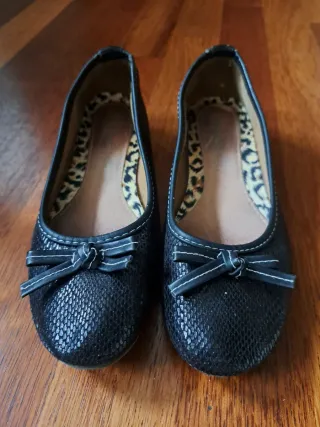 Bailarinas negras con lazo talla 37