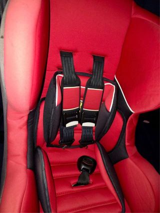 Silla coche Ferrari 0-18 kg. Homologada