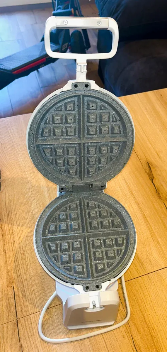 Gofrera Cecotec Fun Gofrestone Sphere 1000W