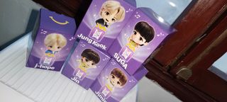Muñecos K-pop TinyTAN McDonald's