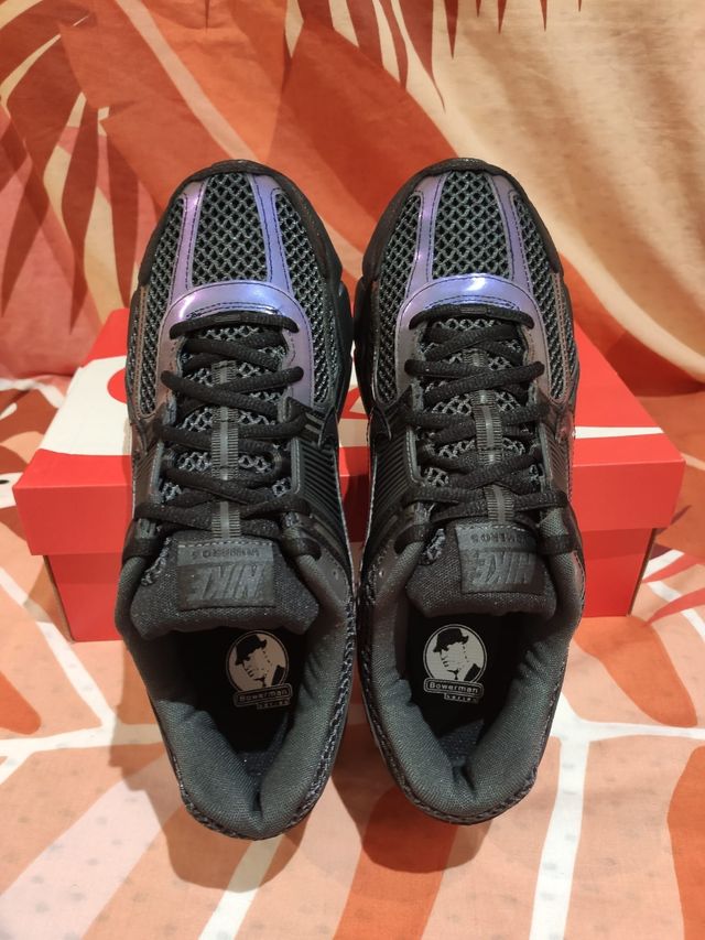 T42 W Nike Zoom Vomero 5 Se 