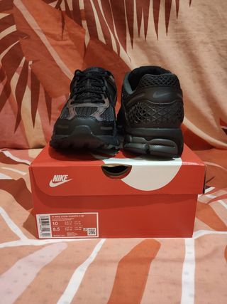 T42 W Nike Zoom Vomero 5 Se 