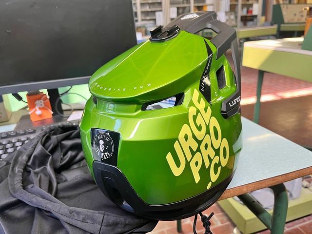 Casco Urge Pro Lunar L/XL 56/58