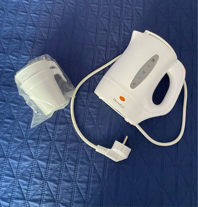 Bollitore elettrico DomoClip + 2 tazze