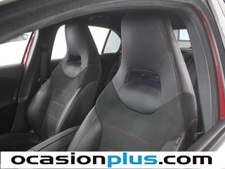 Mercedes-Benz Clase A 180 100 kW (136 CV)