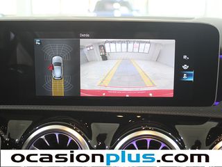 Mercedes-Benz Clase A 180 100 kW (136 CV)