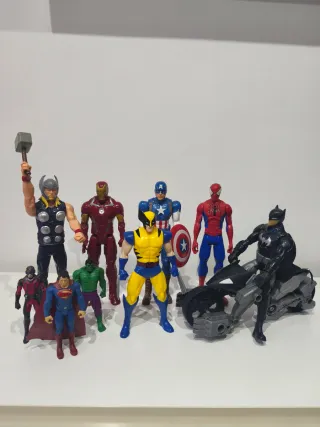 Figuras Marvel y DC