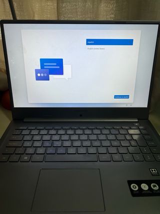 Portátil Medion Akoya S6445 i7-8265U/8GB RAM