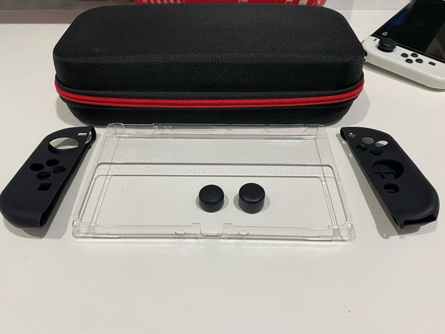 Nintendo Switch OLED + Accesorios