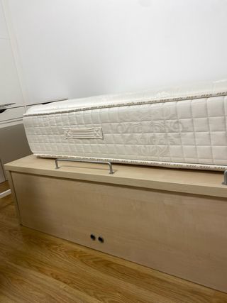 Estructura de cama roble con cajón inferior