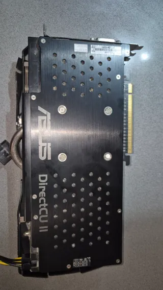 Tarjeta Gráfica Asus R9 290 4GB