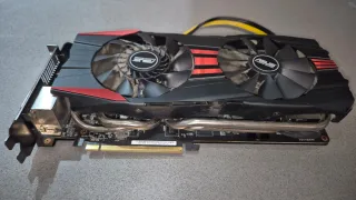 Tarjeta Gráfica Asus R9 290 4GB