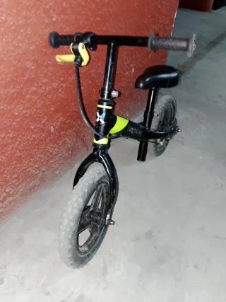 Bicicleta de equilibrio infantil Btwin