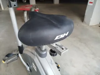Bicicleta Estática Profesional BH LK7200.
