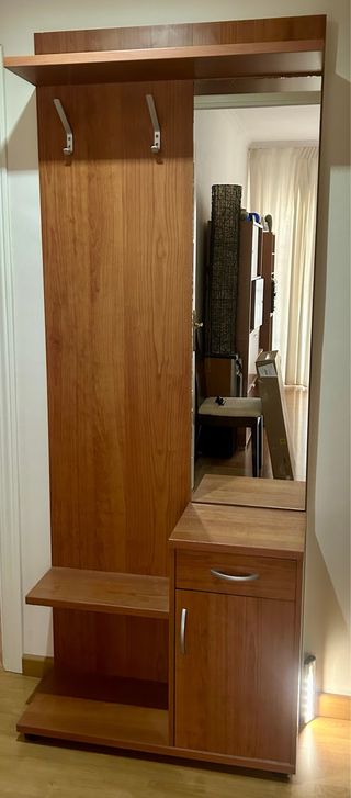 Mueble recibidor de madera