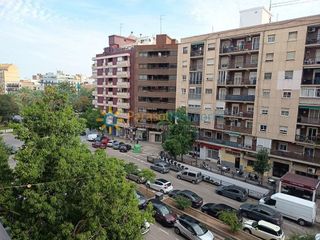 Piso en alquiler en En Corts en Valencia