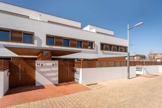 Casa adosada en alquiler en Can Feu - Can Gambús - Hostafrancs en Sabadell