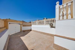Chalet en venta en Nueva Torrevieja - Aguas Nuevas en Torrevieja