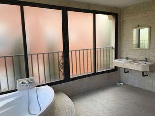 Casa pareada en alquiler en El Viso en Madrid