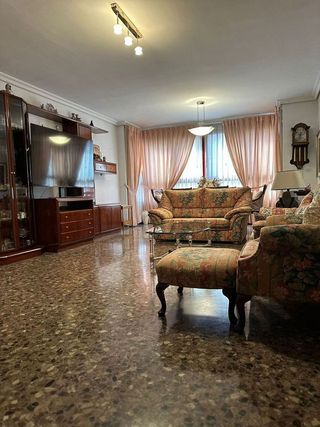 Piso en venta en La Petxina en Valencia
