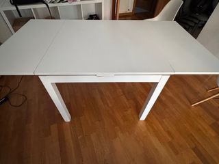 Mesa comedor extensible blanca