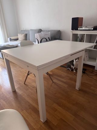 Mesa comedor extensible blanca