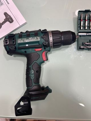 solo cuerpo ,atornillador  Parkside 20V