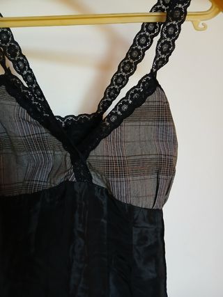 Top con pizzo e fantasia a quadri