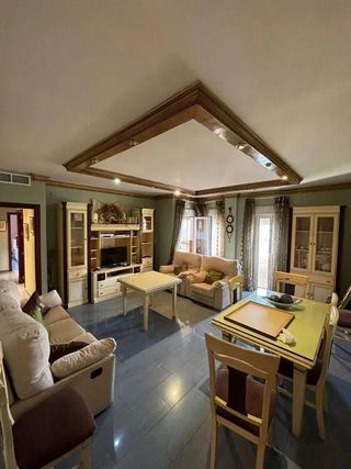 Piso en venta en Lucena