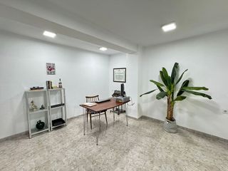 Oficina en venta en Barrio Alto - San Félix - Oliveros - Altamira en Almería