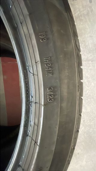 Pirelli 255/40 R 20 Y