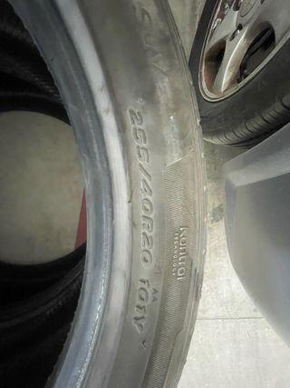 Pirelli 255/40 R 20 Y