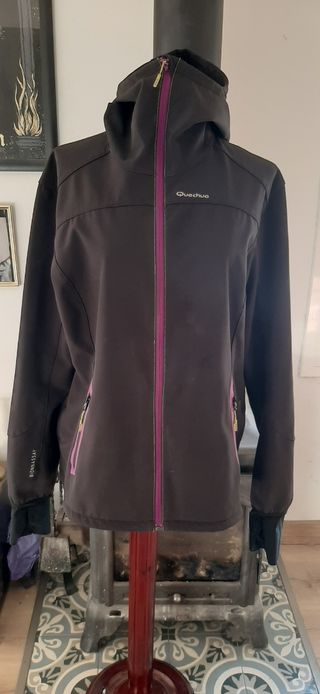 Cortavientos Quechua Mujer Negro y Morado