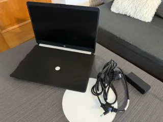 HP Laptop 14-dk0017ns Plata