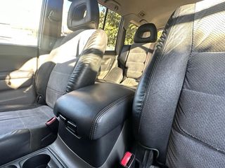 Mitsubishi Montero 2005