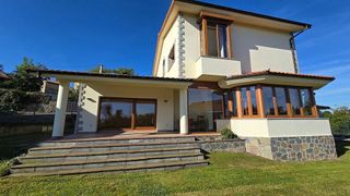Chalet en venta en Celorio-Poó-Parres en Llanes