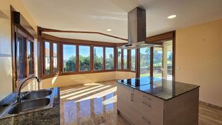 Chalet en venta en Celorio-Poó-Parres en Llanes