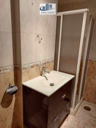 Piso en venta en Linares