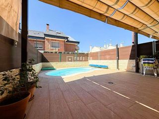 Casa pareada en venta en Los Valles en Collado Villalba