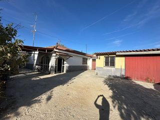 Casa adosada en venta en Utrera